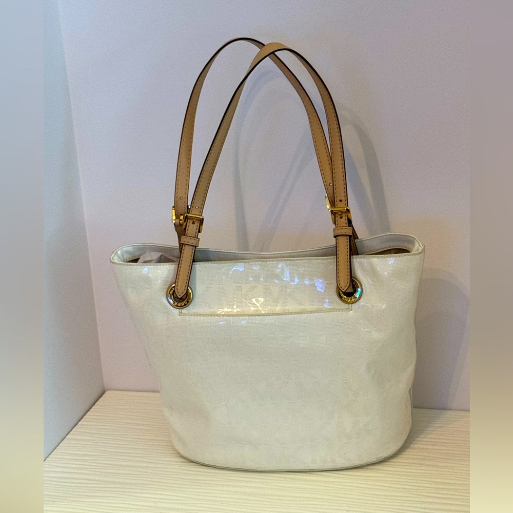 MICHAEL KORS white patent leather logo embossed medium tote bag